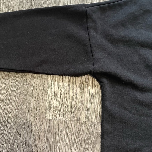 Black Oversized Graphic sweater h&m crew neck - Picture 9 of 10
